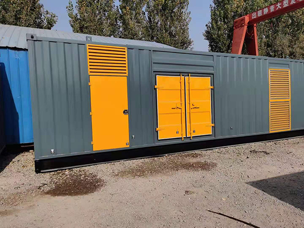 漳平300kw 柴油发电机组用多大的空气开关？